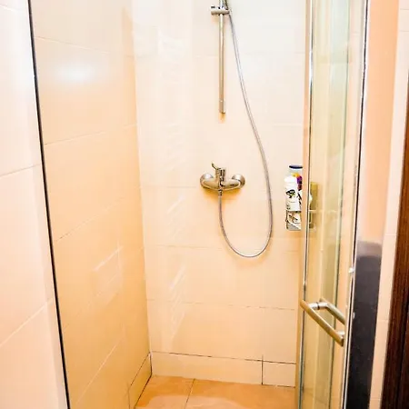 Lovely 1bedroom With Balcony And Parking *